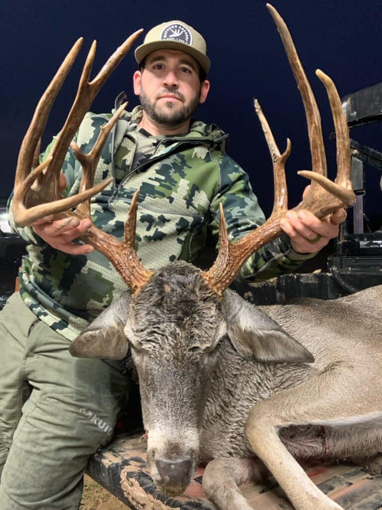 Jantzen Hallum - Buck