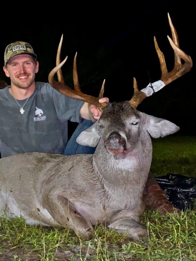 Jonathan Saul's Buck Photo (Revised)